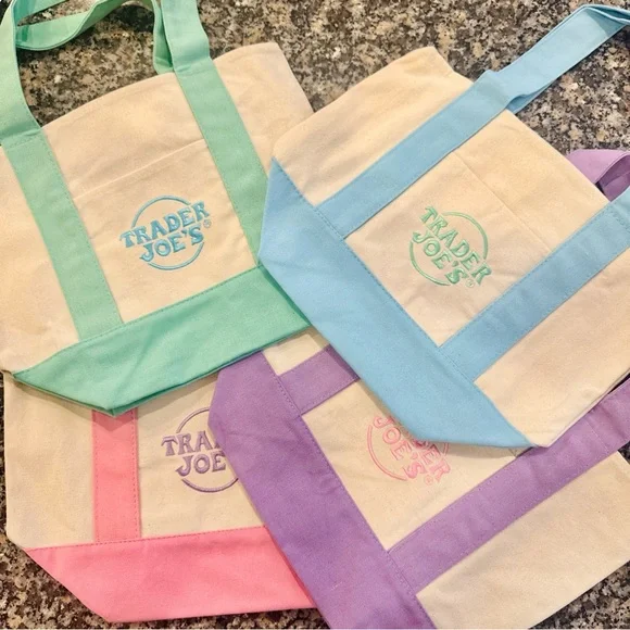 Trader Joe’s pastel mini canvas totes - Picture 1 of 5